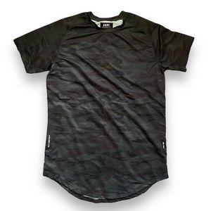 Men’s ASRV technical tee size M blk, grey, brown camouflage